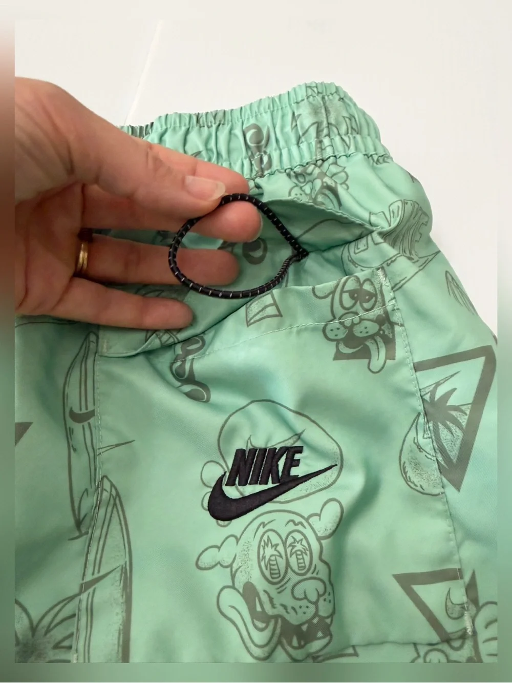Nike Sportswear Beach Woven Flow Shorts Men’s Medium  FJ1652 308